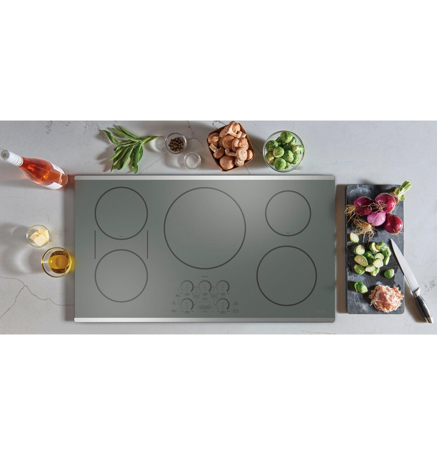 Café™ Series 36" Built-In Touch Control Induction Cooktop