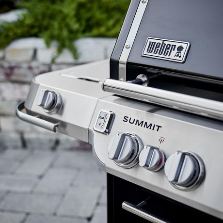 Summit® FS38 E Gas Grill (Liquid Propane) - Black