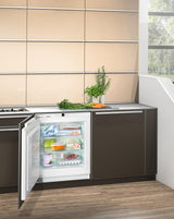 Integrated under-worktop freezer with NoFrost