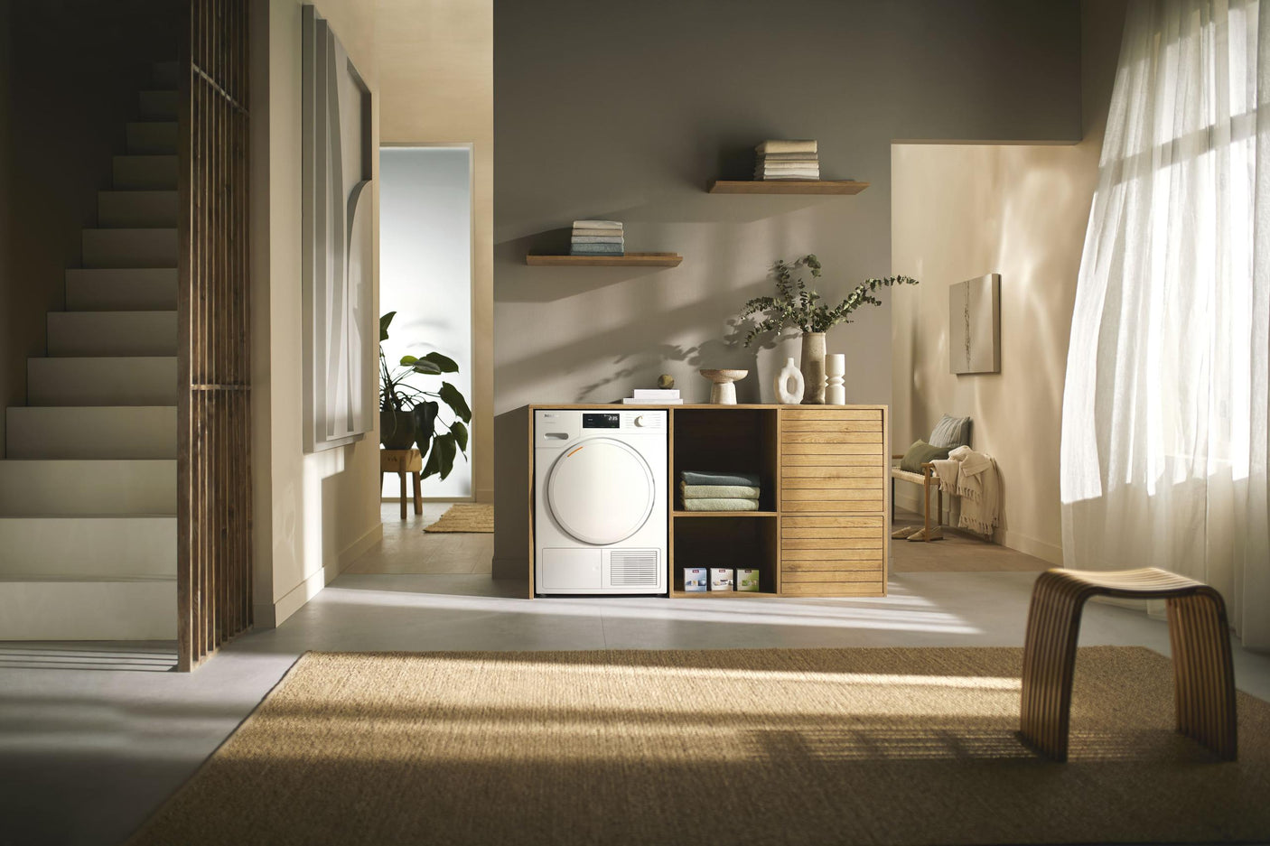 TXD160WP - T1 Heat-Pump Dryer: With Miele@home and FragranceDos for laundry that smells great.