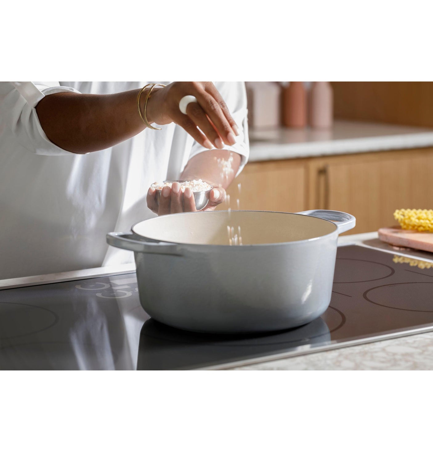 Café™ Series 30" Built-In Touch Control Induction Cooktop