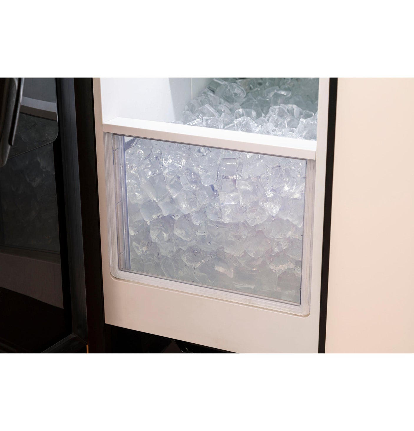 Ice Maker 15-Inch Panel-Ready - Clear Ice