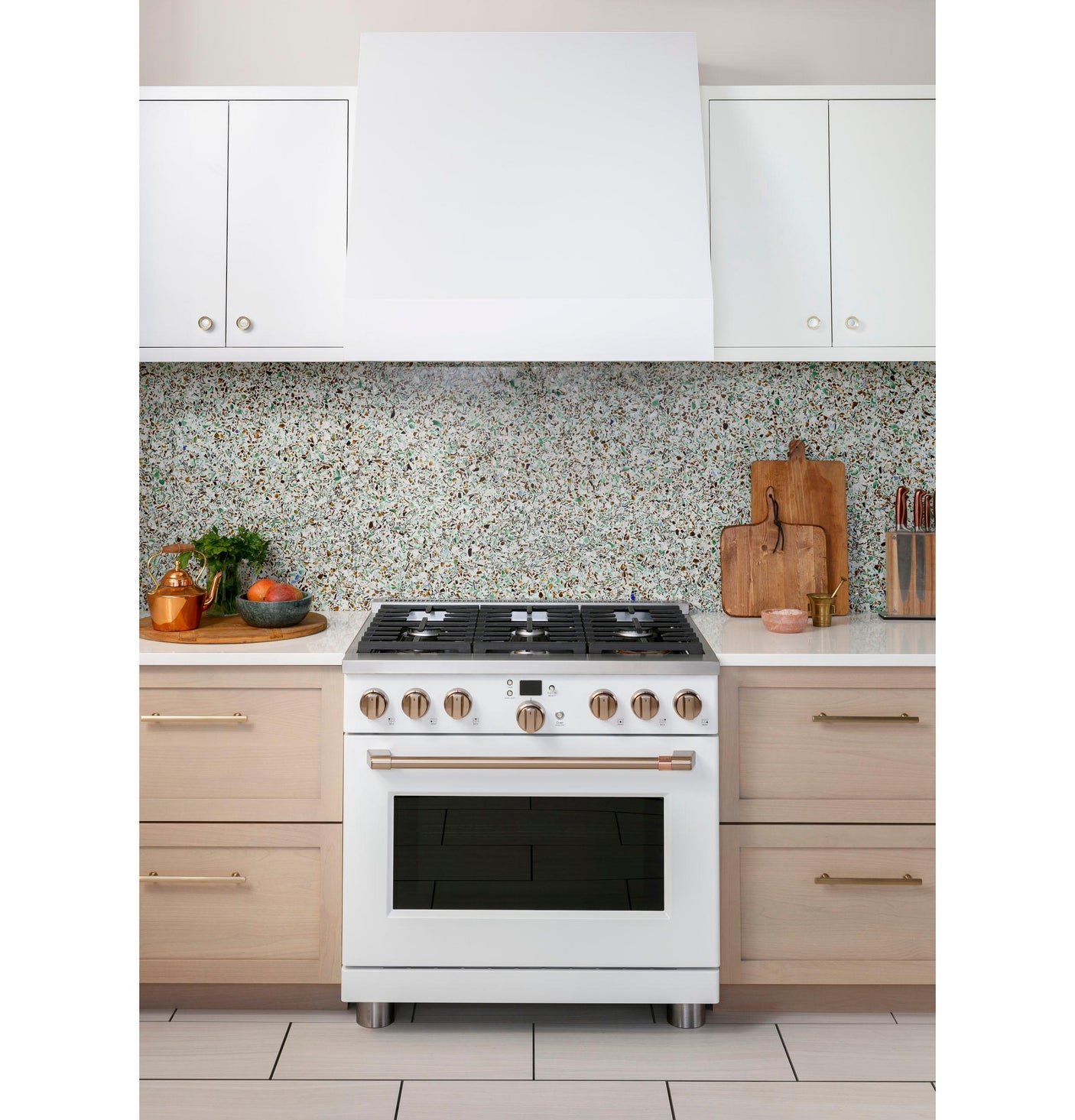 Café™ 36" Smart All-Gas Commercial-Style Range with 6 Burners (Natural Gas)