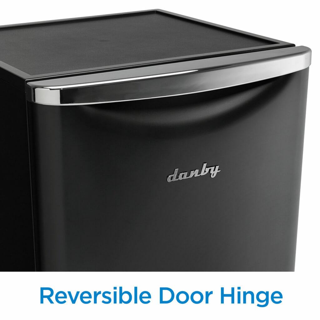 Danby 4.4 cu. ft. Retro Compact Fridge in Midnight Black