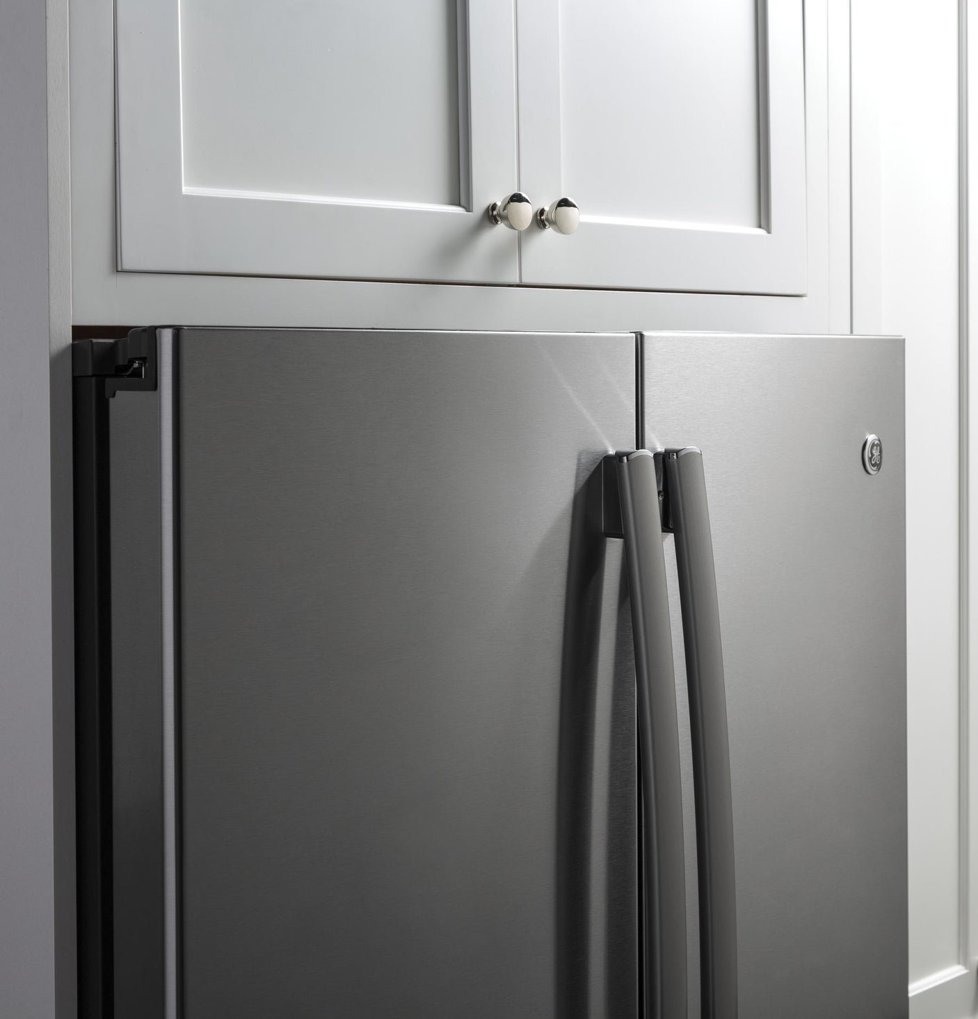 GE Profile™ ENERGY STAR® 22.1 Cu. Ft. Counter-Depth French-Door Refrigerator with Hands-Free AutoFill