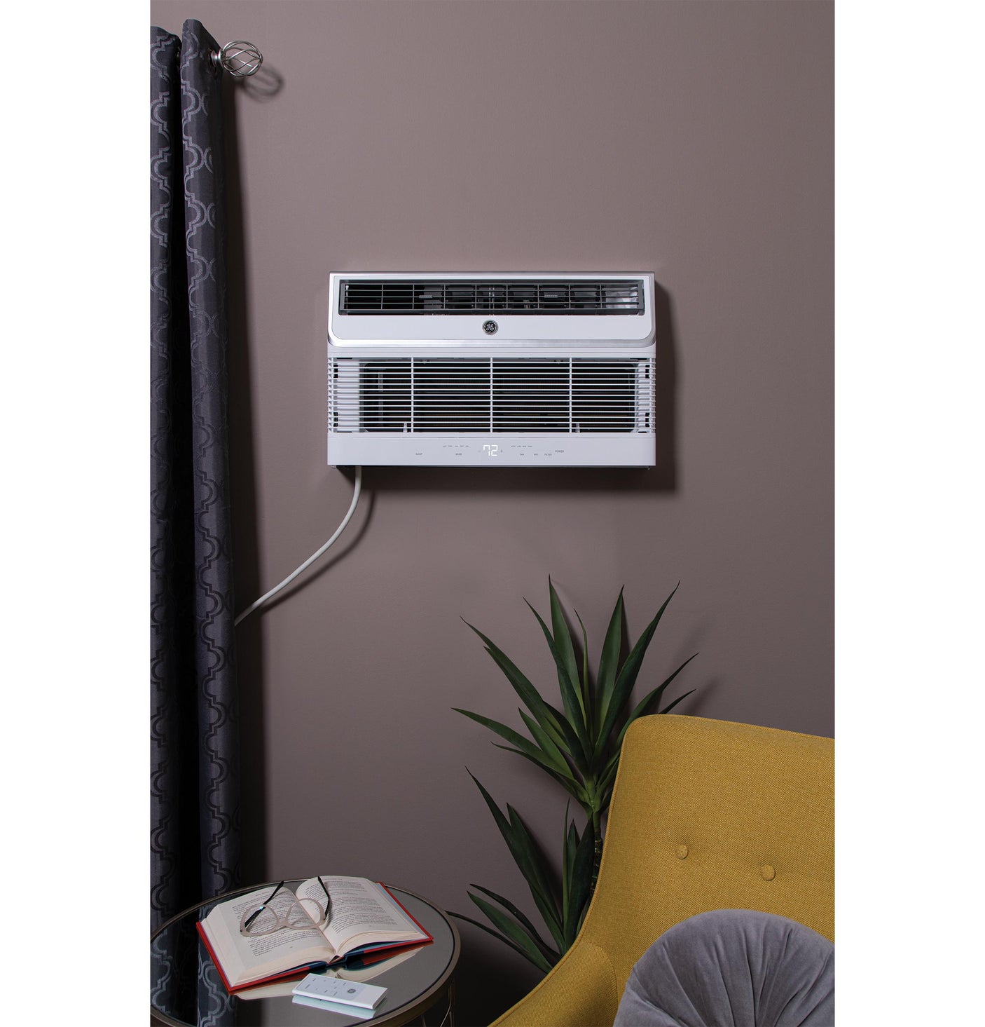 GE® 230/208 Volt Built-In Heat/Cool Room Air Conditioner