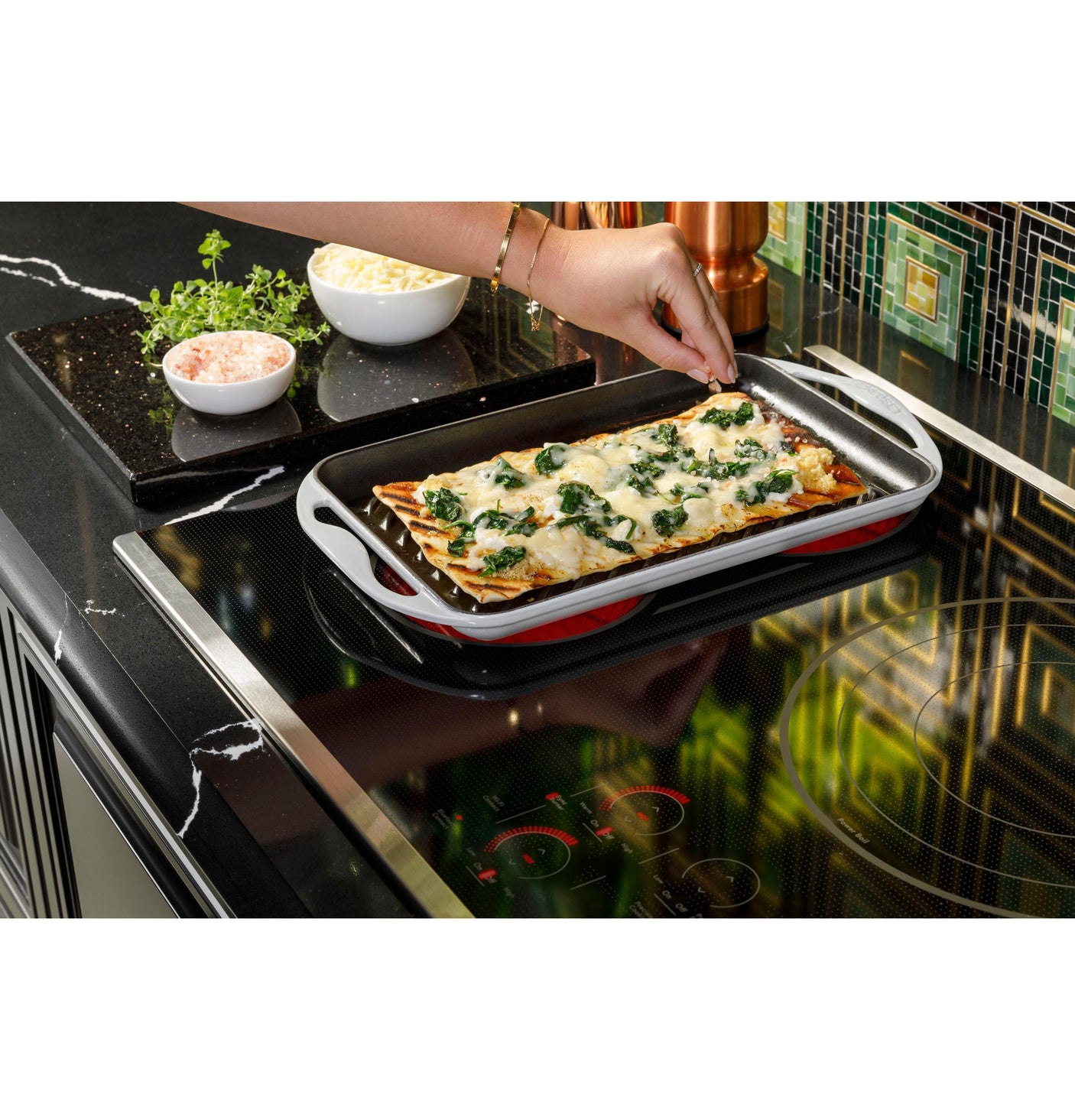 Café™ 36" Touch-Control Electric Cooktop