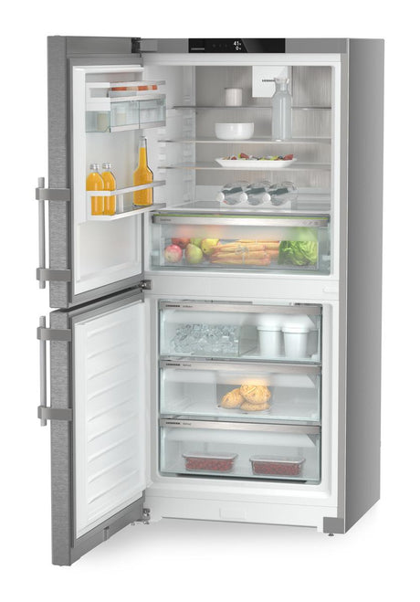 Combined fridge-freezers with EasyFresh and NoFrost