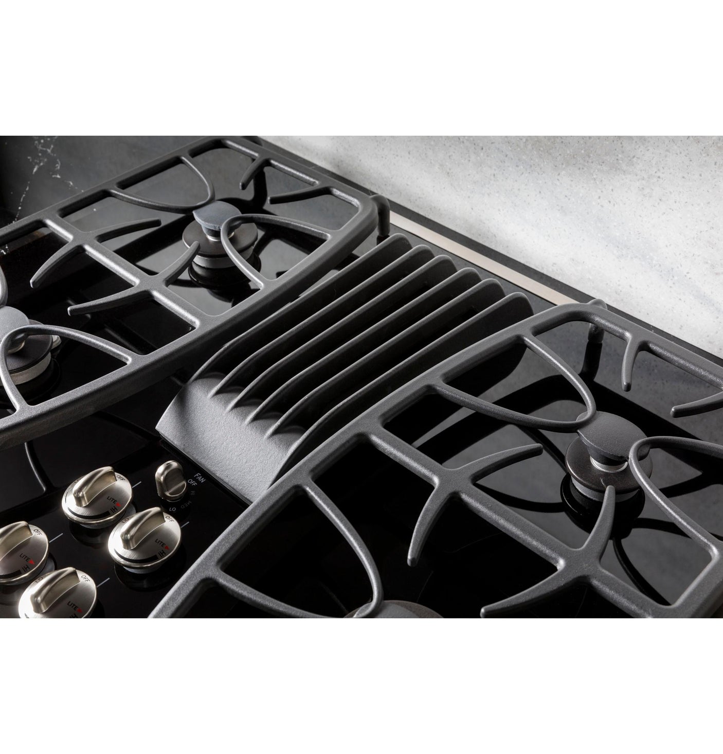 GE Profile™ 30" Built-In Gas Downdraft Cooktop