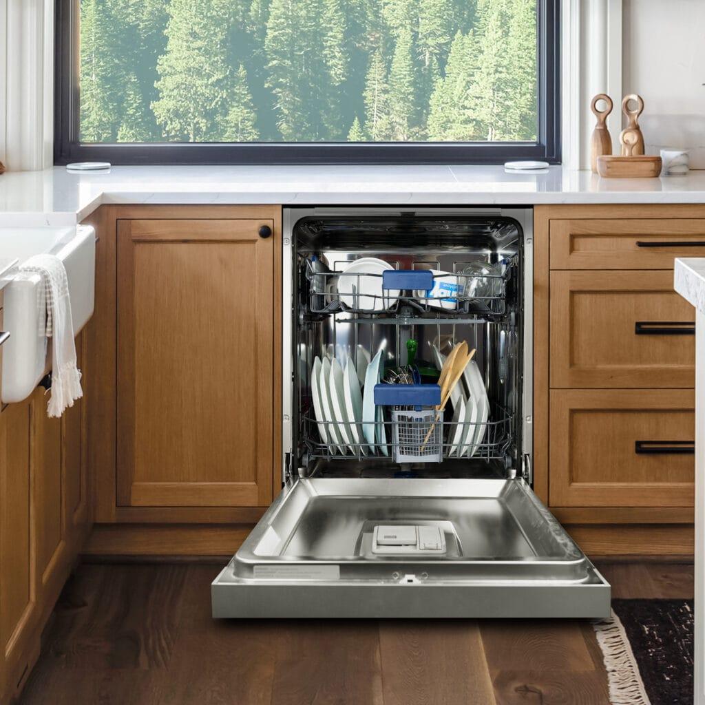 Danby 24" Built in Dishwasher in Stainless Steel