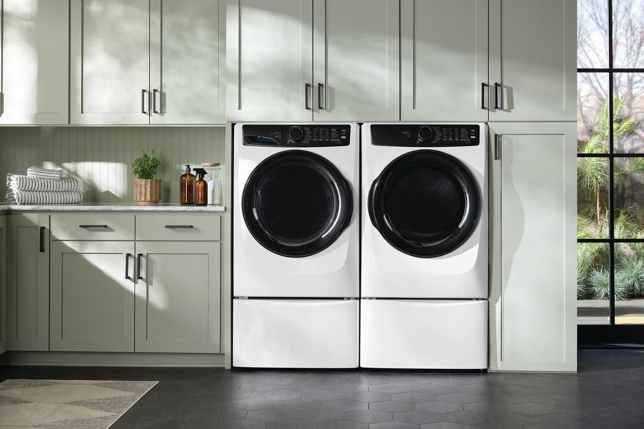 Electrolux Front Load Perfect Steam™ Electric Dryer with Balanced Dry™ and Instant Refresh - 8.0 Cu. Ft.