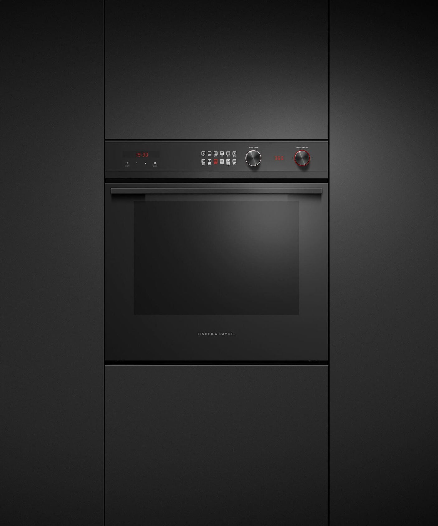 24" Series 9 Minimal Self-Cleaning Oven