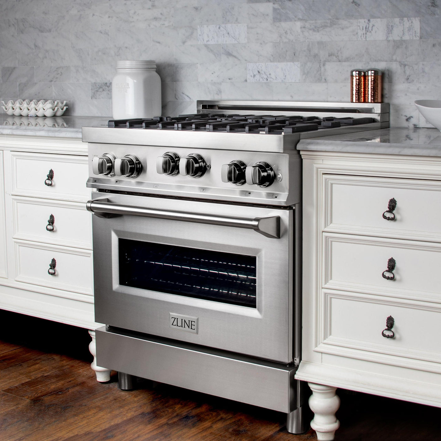 ZLINE 30" 4.0 cu. ft. Range with Gas Stove and Gas Oven in Stainless Steel (RG30) [Color: ZLINE DuraSnow Stainless Steel®]