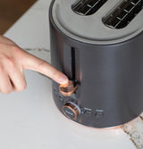 Café™ Express Finish Toaster