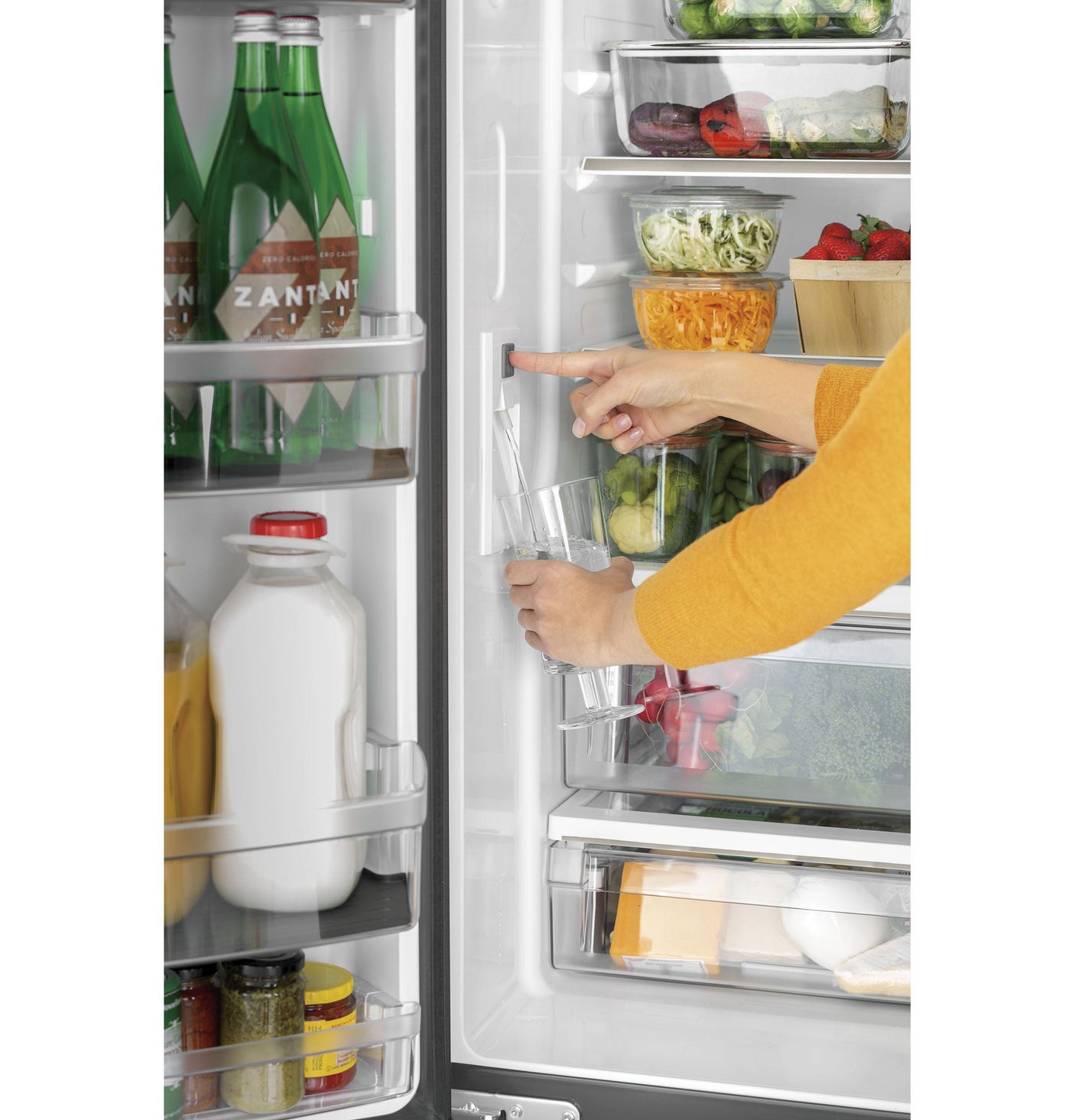 Café ENERGY STAR 18.6 Cu. Ft. Counter-Depth French-Door Refrigerator