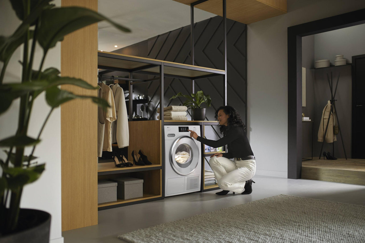 TXR860WP Eco & Steam - T1 Heat-Pump Dryer: With Miele@home and SteamFinish for smart laundry care.