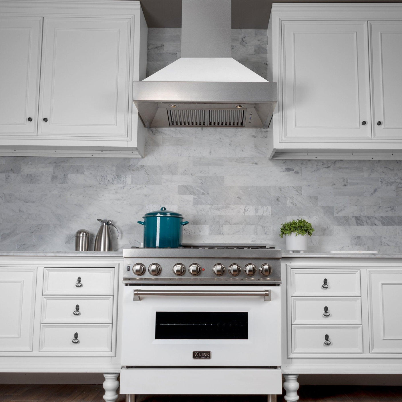 ZLINE DuraSnow Stainless Steel Range Hood With White Matte Shell (8654WM)