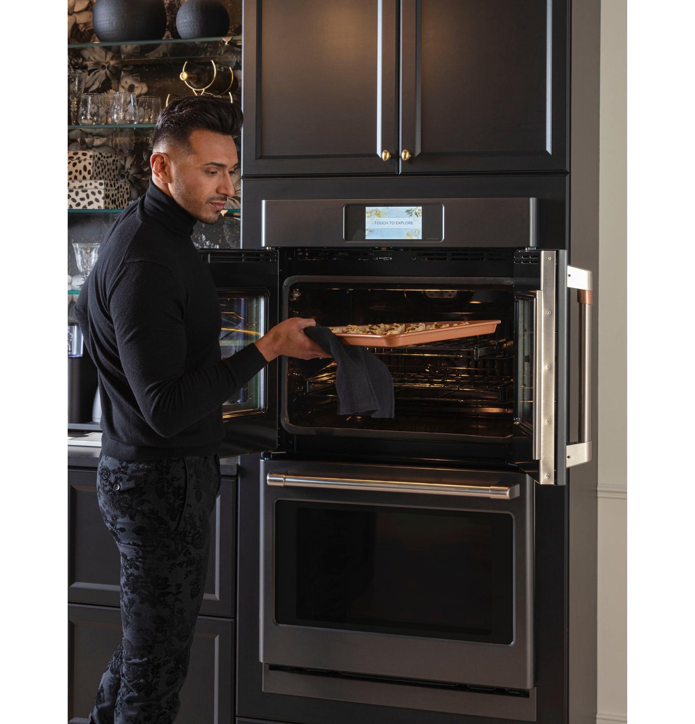 Café™ Professional Series 30" Smart Built-In Convection French-Door Double Wall Oven