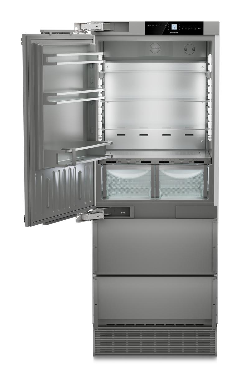 Combined refrigerator-freezer with BioFresh and NoFrost for integrated use