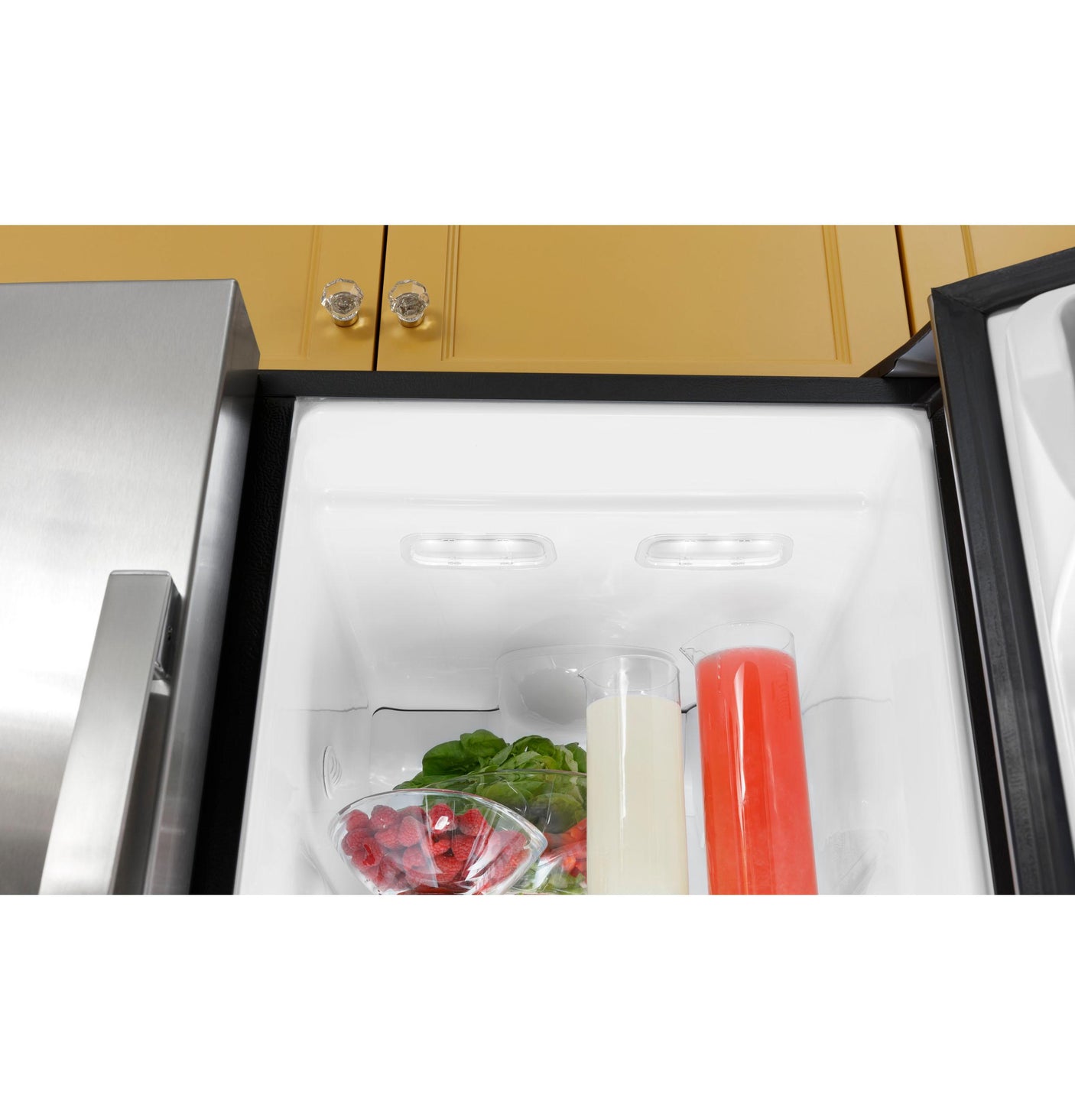 GE® ENERGY STAR® 23.0 Cu. Ft. Side-By-Side Refrigerator