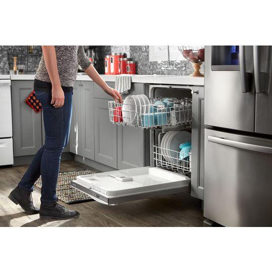 Dishwasher with SoilSense Cycle - black