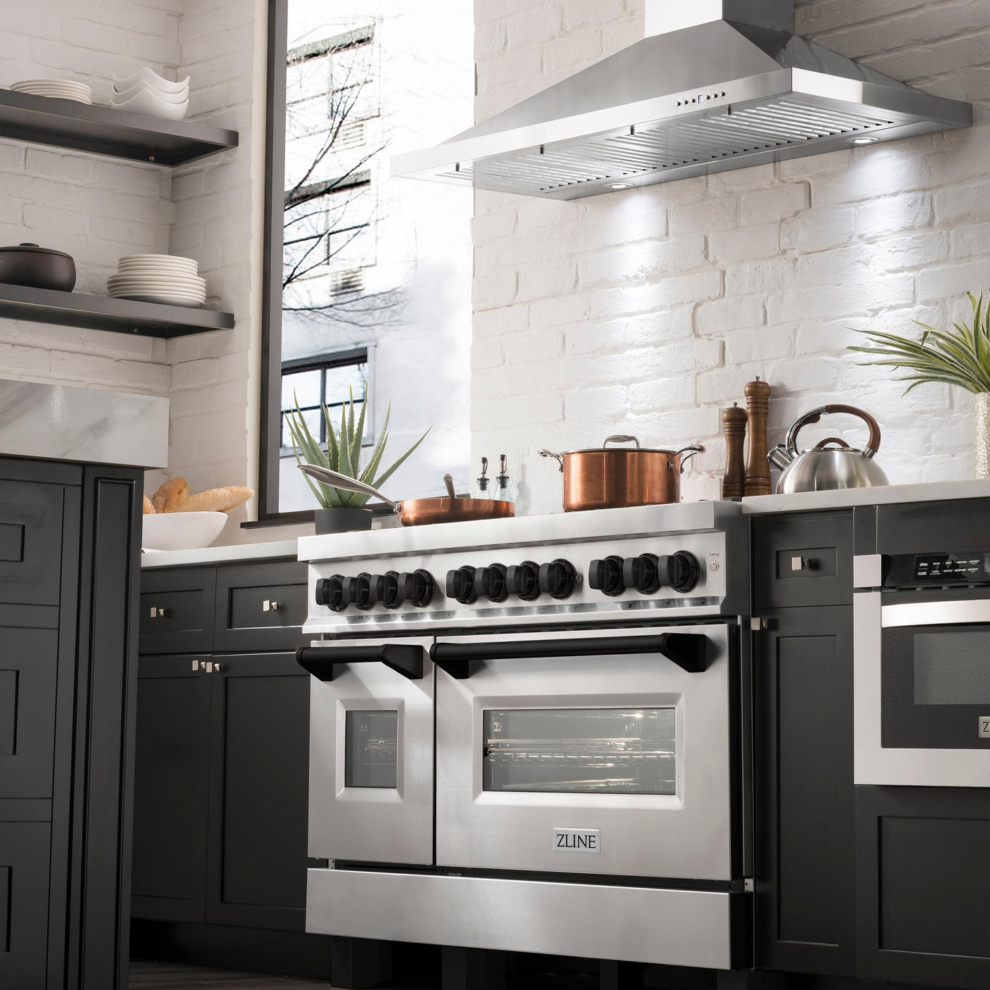 ZLINE Autograph Edition 48" 6.0 cu. ft. Dual Fuel Range with Gas Stove and Electric Oven in Stainless Steel with Accents (RAZ-48) [Color: Matte Black]