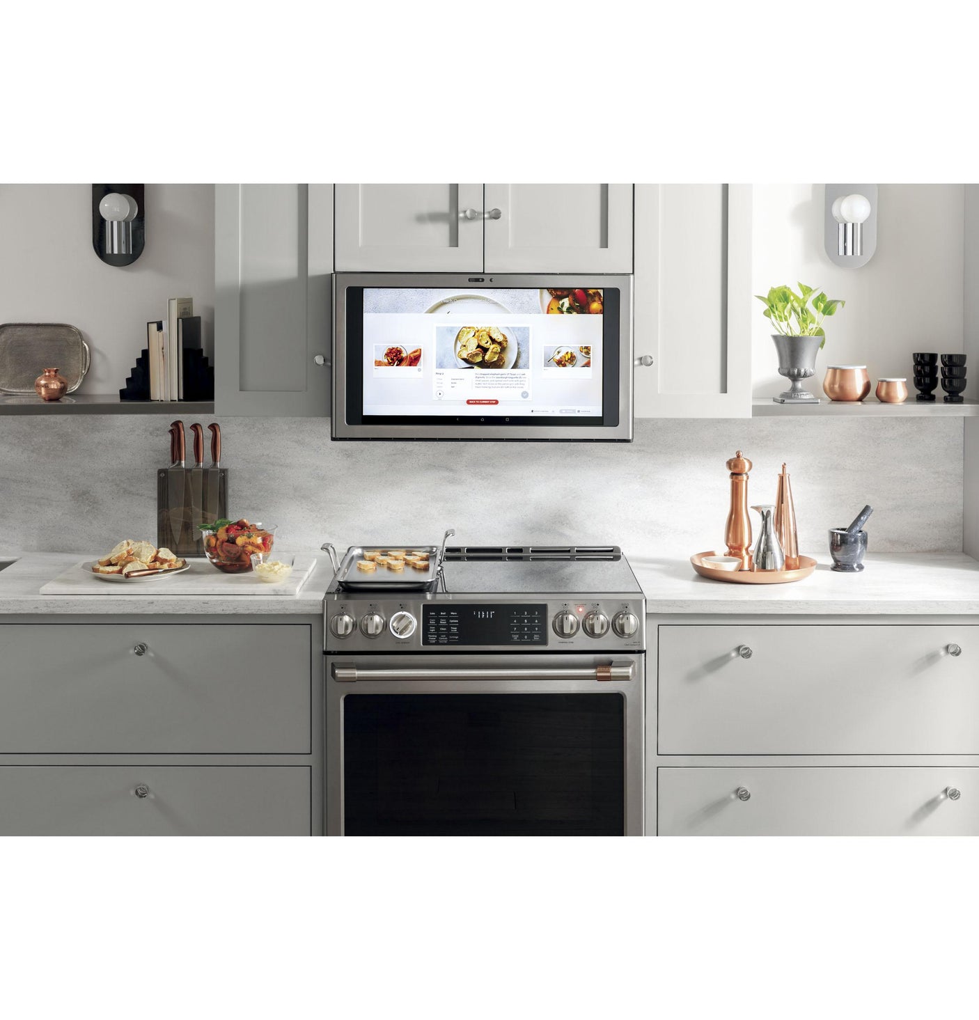 Café™ 30" Smart Slide-In, Front-Control, Induction and Convection Range with In-Oven Camera