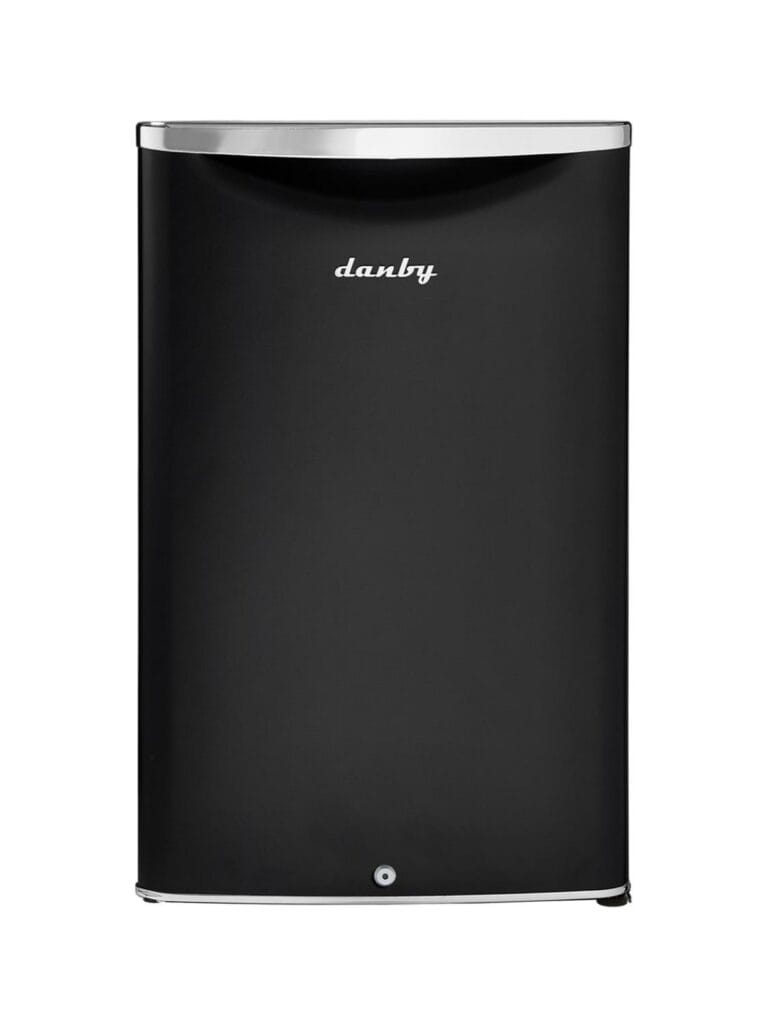 Danby 4.4 cu. ft. Retro Compact Fridge in Midnight Black