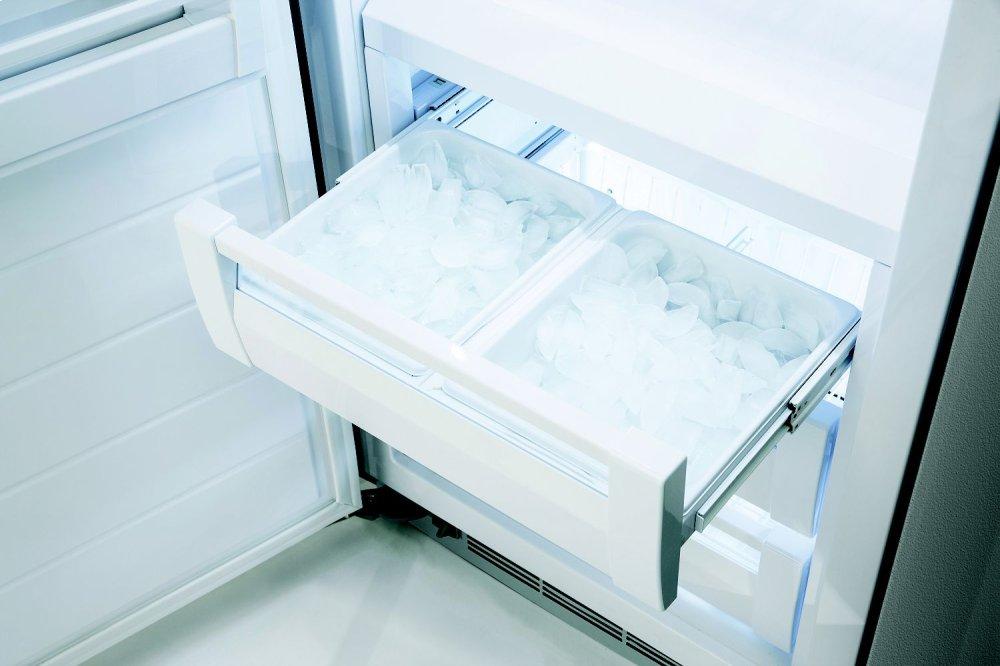 30" Custom Panel All Freezer - FDFB5304