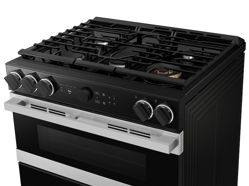 Bespoke Smart Slide-In Gas Range 6.0 cu. ft. with Flex Duo™ & Illuminated Precision Knobs in Stainless Steel