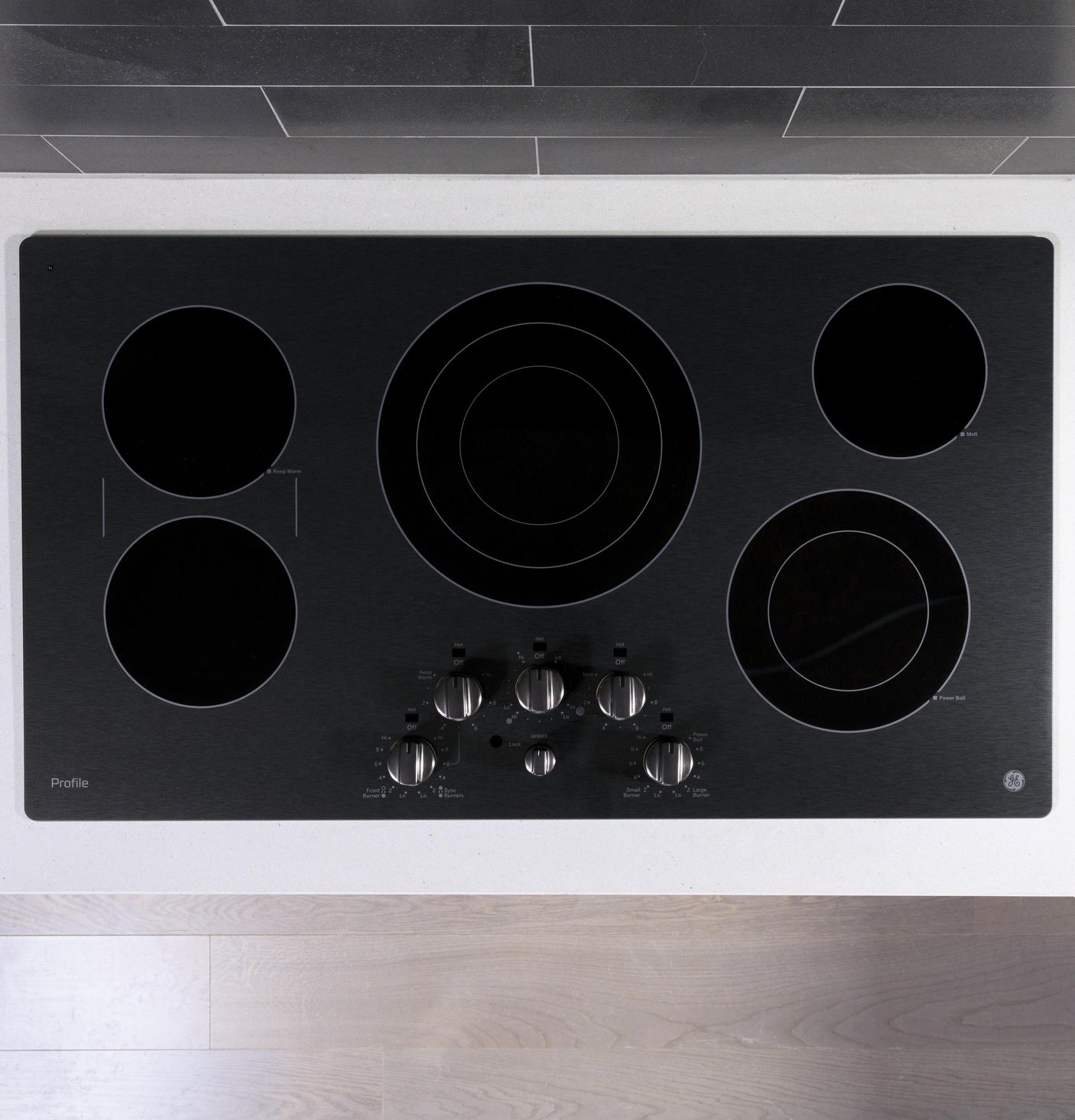 GE Profile™ 36" Built-In Knob Control Cooktop