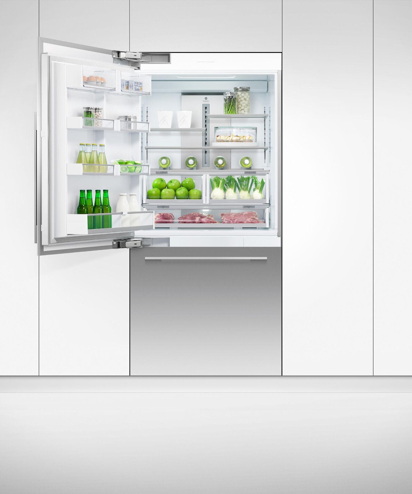 36" Series 7 Integrated Refrigerator Freezer