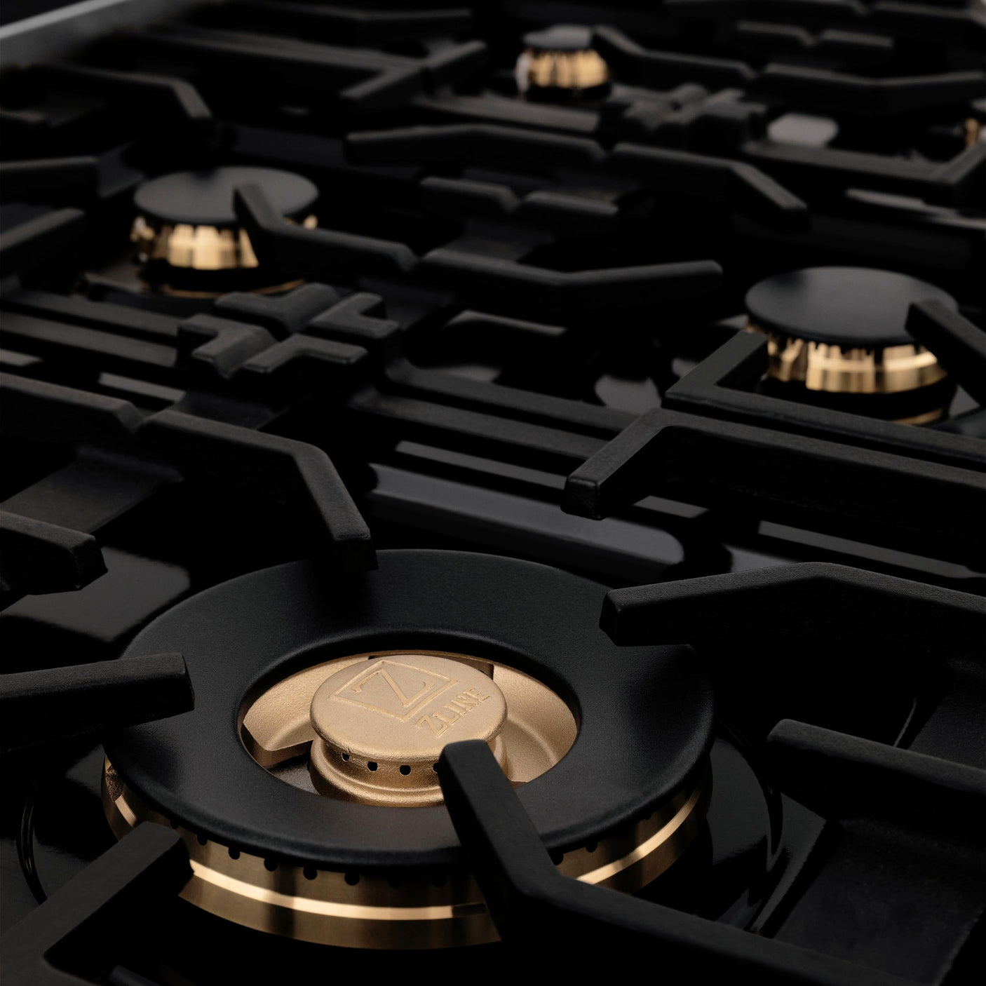 ZLINE 36 in. Porcelain Rangetop in DuraSnow Stainless Steel with 6 Gas Burners (RTS-36) Available with Brass Burners [Color: DuraSnow Stainless Steel with Brass Burners]