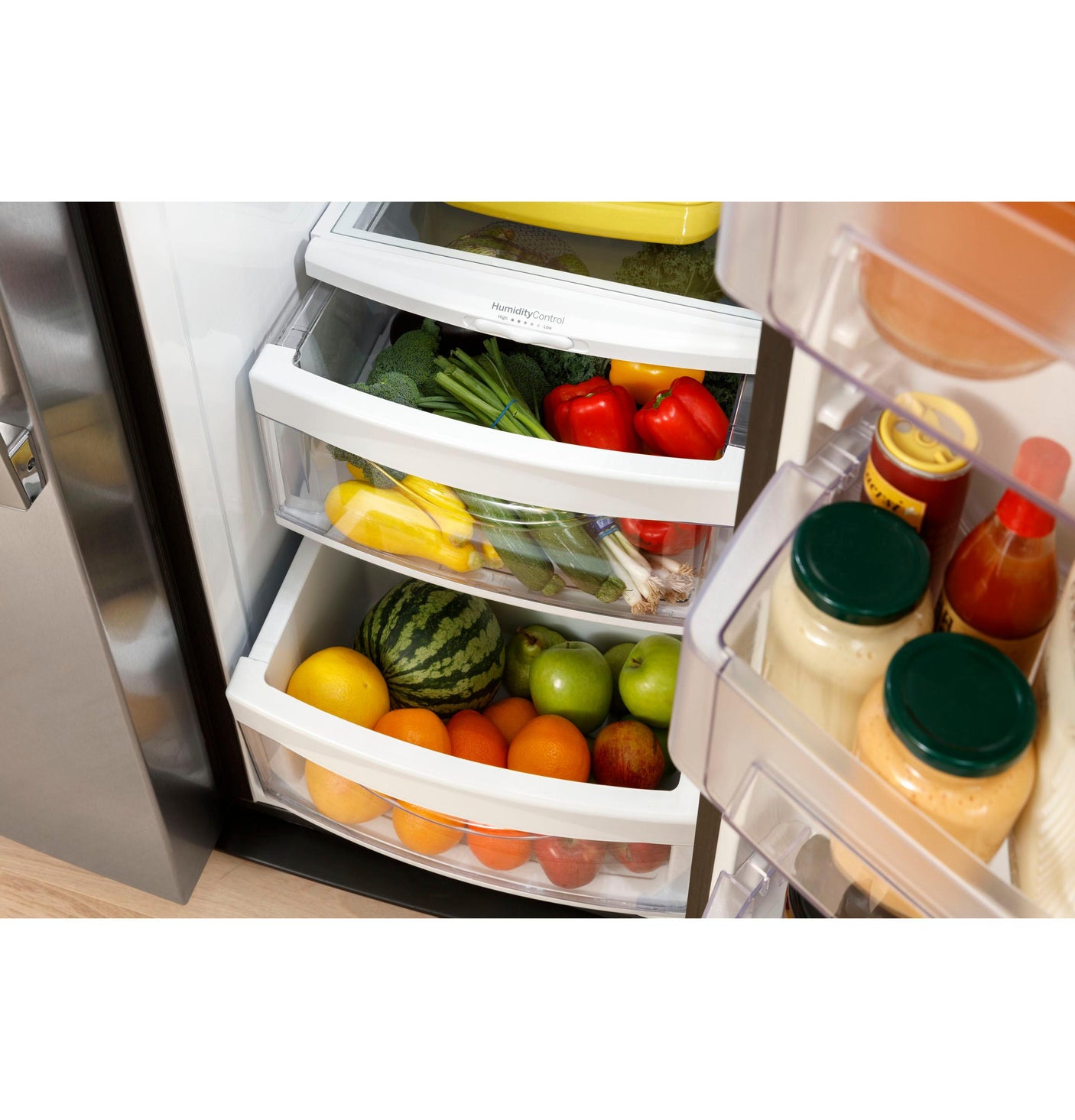 GE® ENERGY STAR® 23.0 Cu. Ft. Side-By-Side Refrigerator