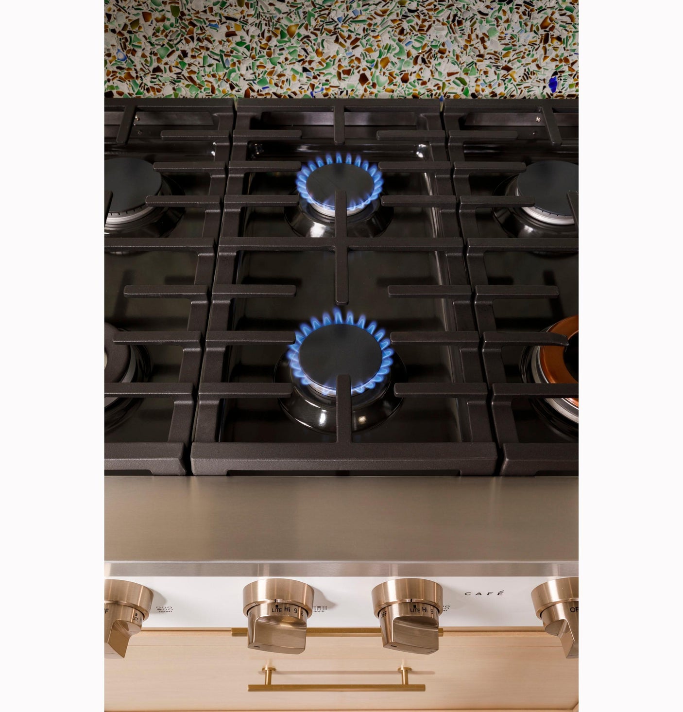 Café™ 36" Commercial-Style Gas Rangetop with 6 Burners (Natural Gas)