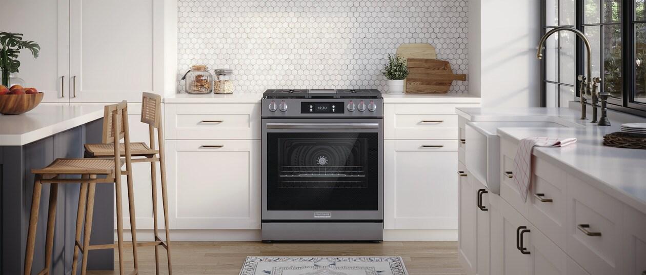 Frigidaire Gallery 30" Front Control Gas Range with Total Convection