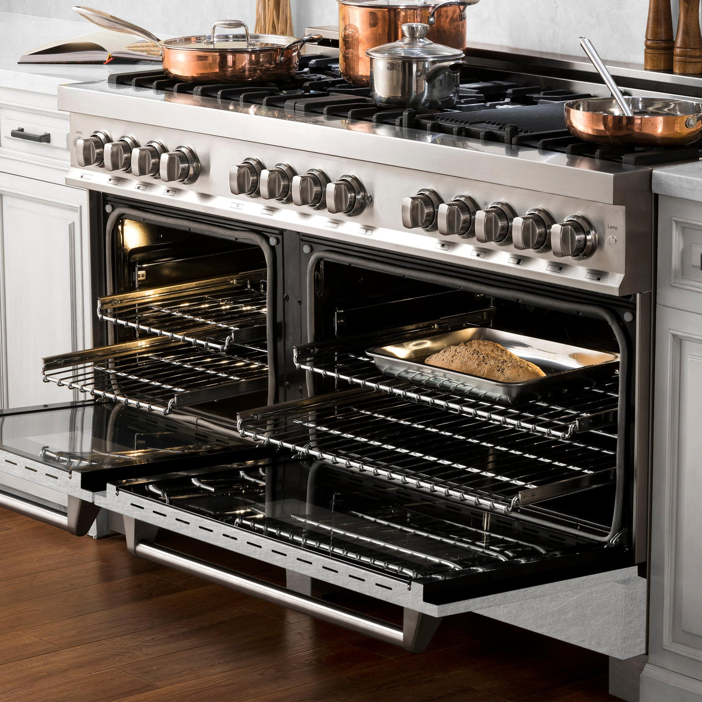 ZLINE 60 in. 7.4 cu. ft. Dual Fuel Range with Gas Stove and Electric Oven in Stainless Steel with Color Options (RA60) [Color: Stainless Steel with DuraSnow Door]