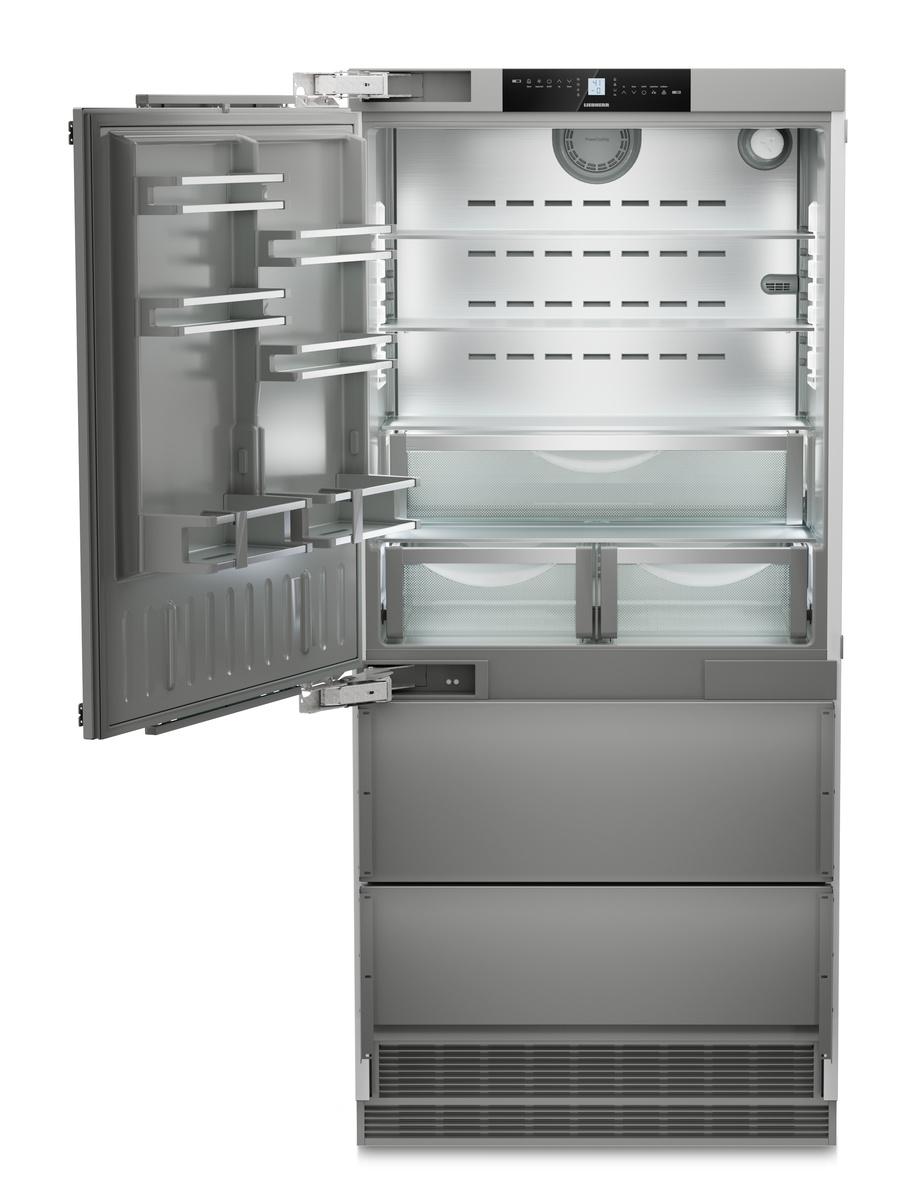 Combined refrigerator-freezer with NoFrost for integrated use