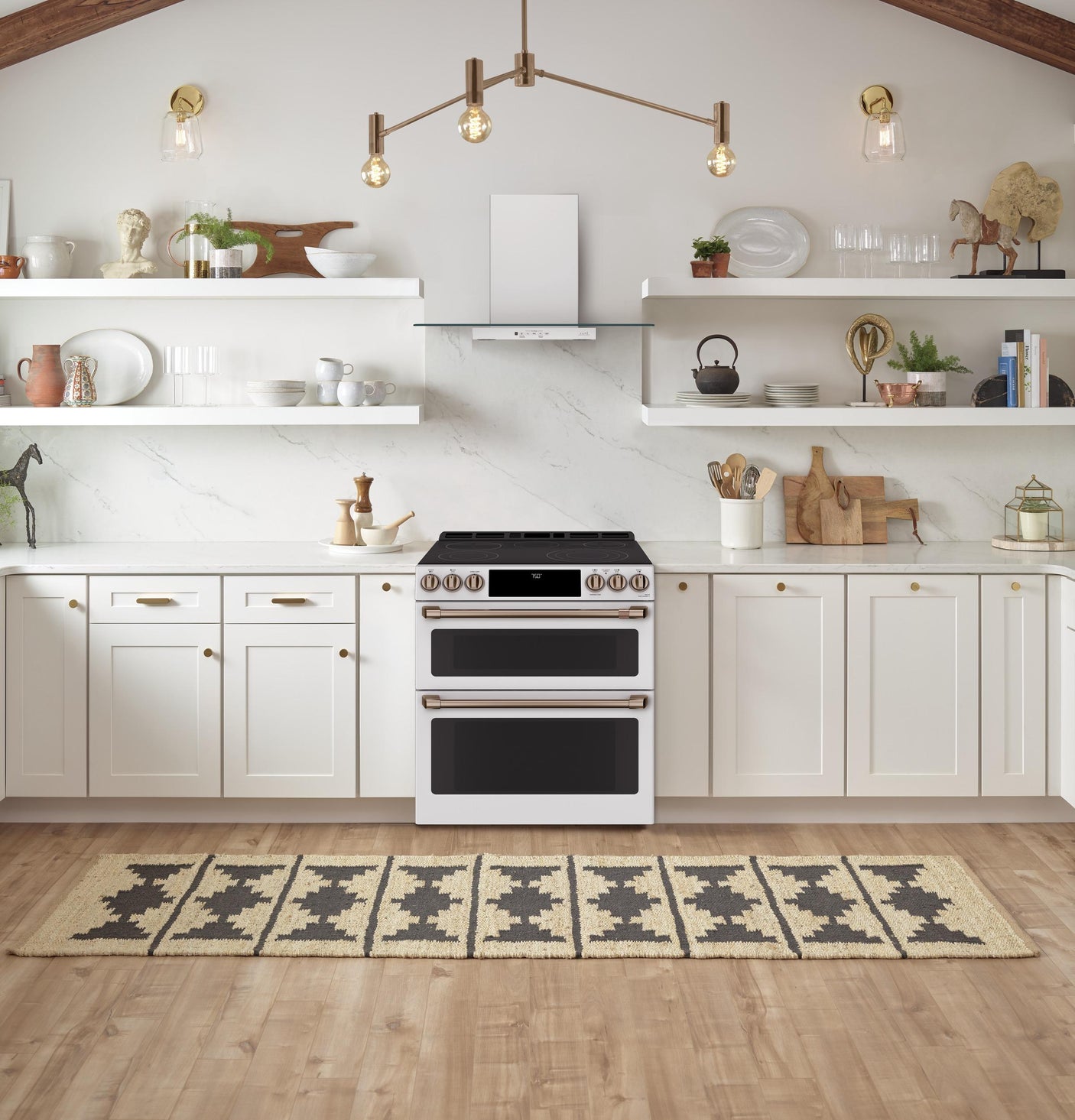 Café™ 30" Smart Slide-In, Front-Control, Radiant and Convection Double-Oven Range