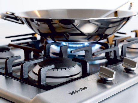 KM 2032 G - Gas cooktop with 5 burners for particularly versatile cooking convenience.