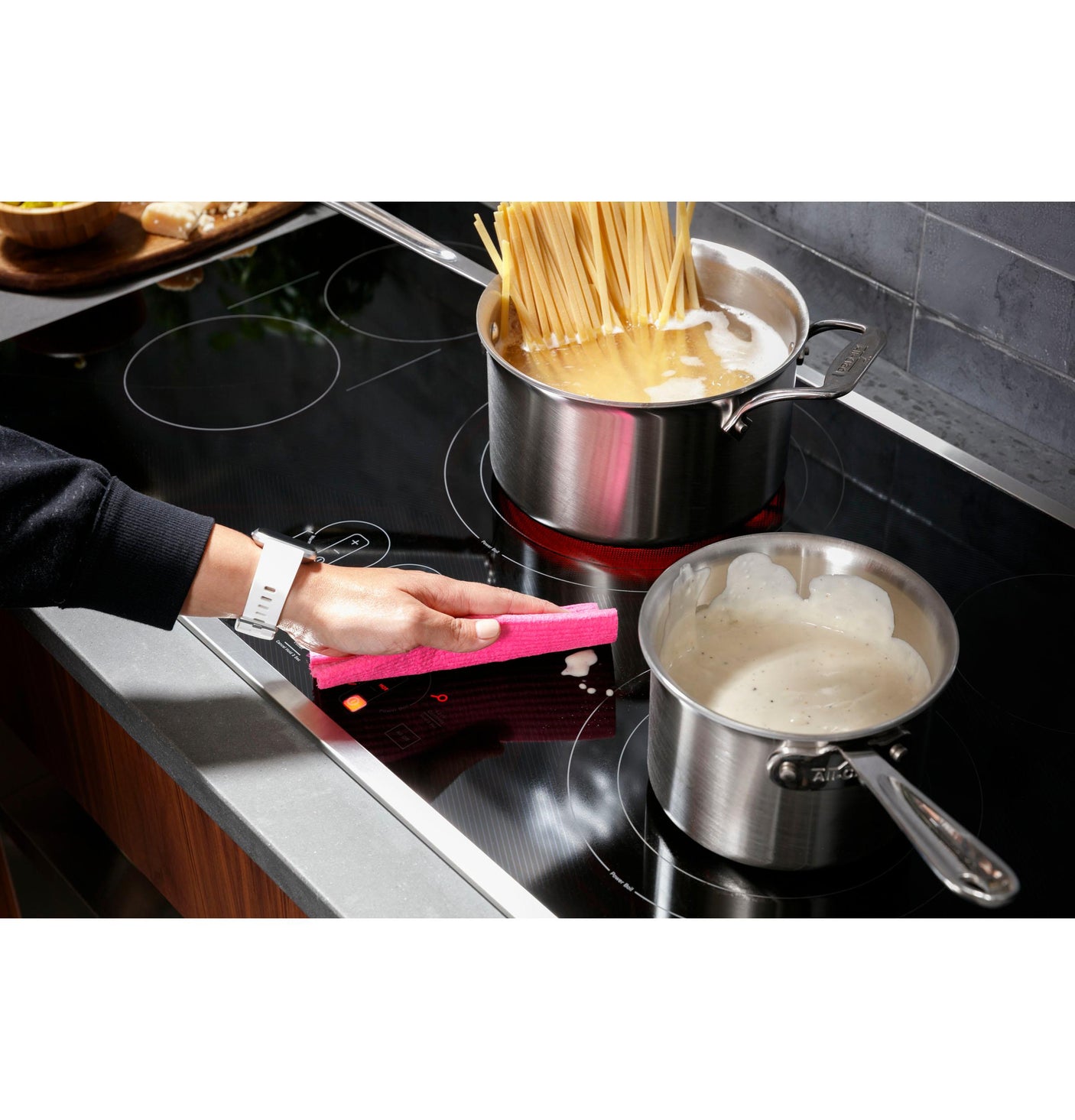 GE Profile™ 36" Built-In Touch Control Electric Cooktop