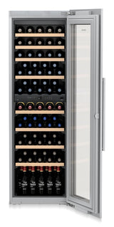 Built-in multi-temperature wine fridge