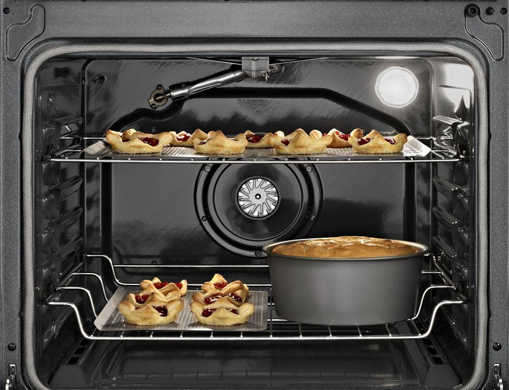 5.8 Cu. Ft. Freestanding Gas Range with Center Burner