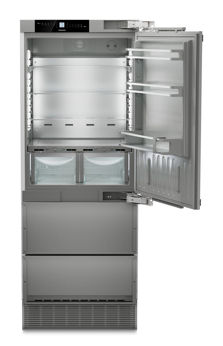 Combined refrigerator-freezer with BioFresh and NoFrost for integrated use