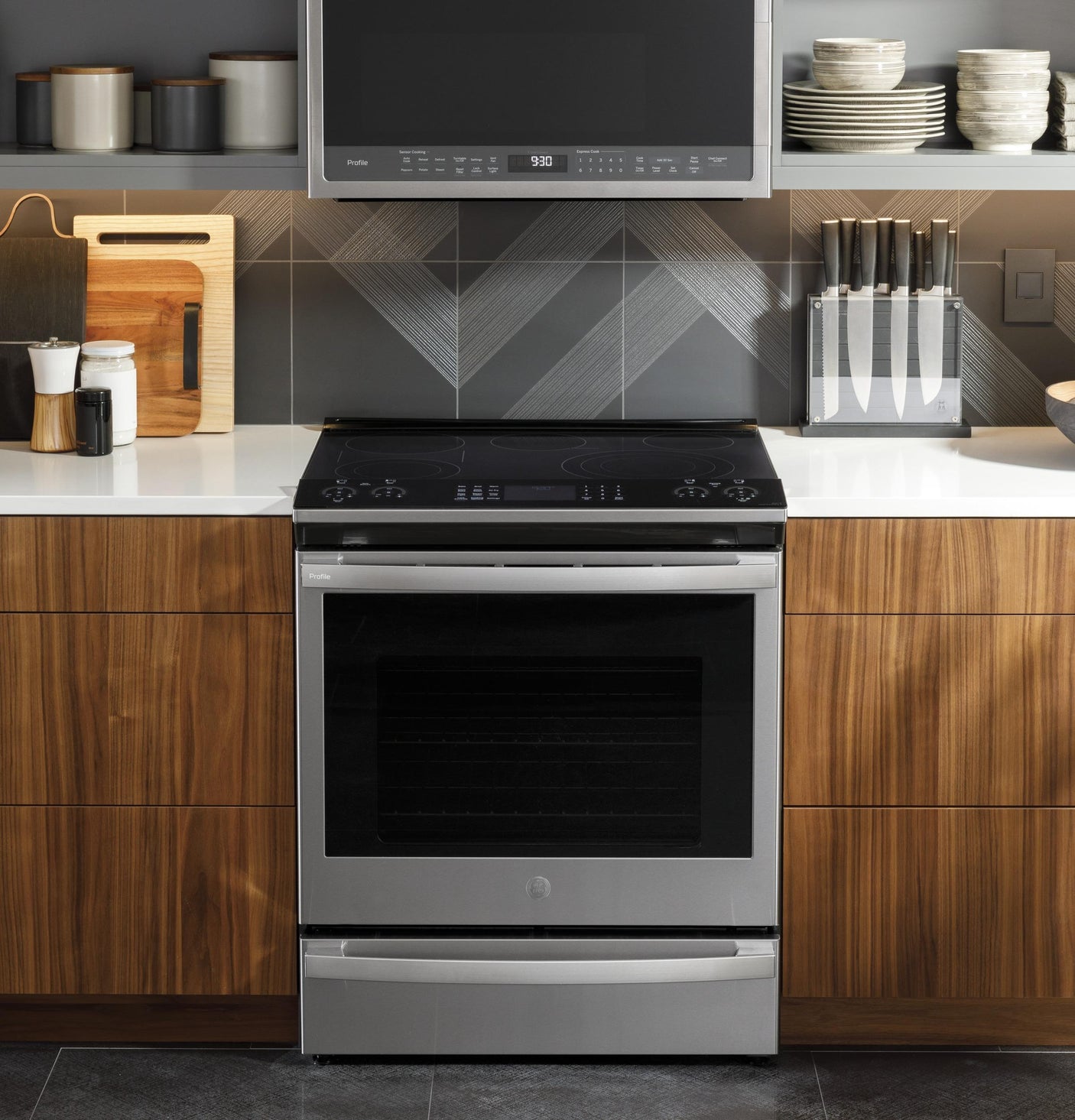 GE Profile™ 30" Smart Slide-In Electric Convection Fingerprint Resistant Range with No Preheat Air Fry