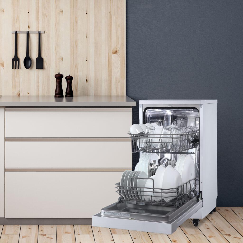 Danby 18" Wide Portable Dishwasher in White ()