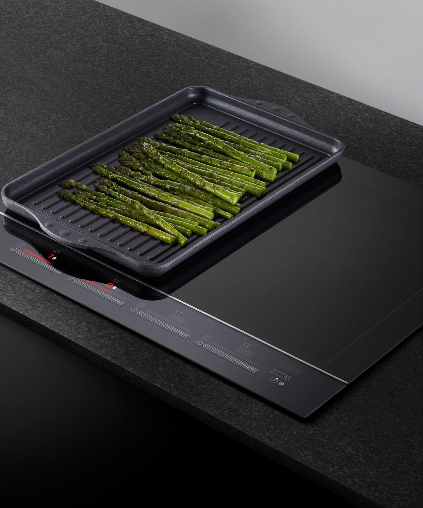 24" Series 7 4 Zone Induction Cooktop