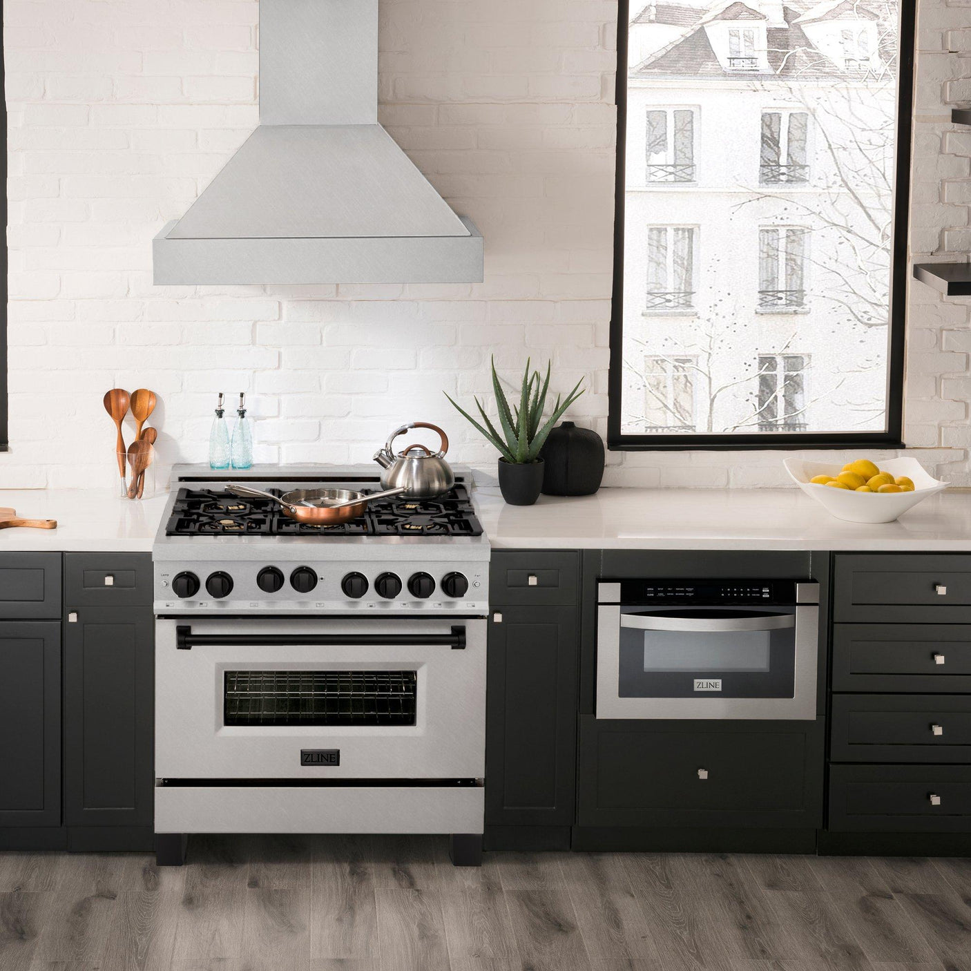 ZLINE Autograph Edition 36" 4.6 cu. ft. Range with Gas Stove and Gas Oven in DuraSnow® Stainless Steel with Accents (RGSZ-SN-36) [Color: Matte Black]