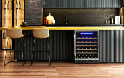 Silhouette - 24" Built-in Wine Cellar In Stainless Steel