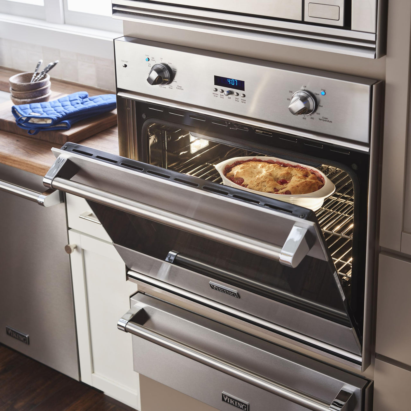 30" Electric Single Oven - RVSOE